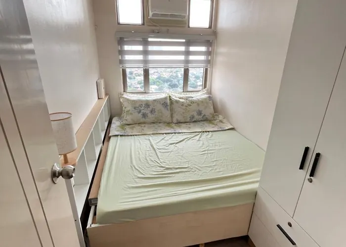 Family-friendly 2br Unit - Near To Everything Apartment
